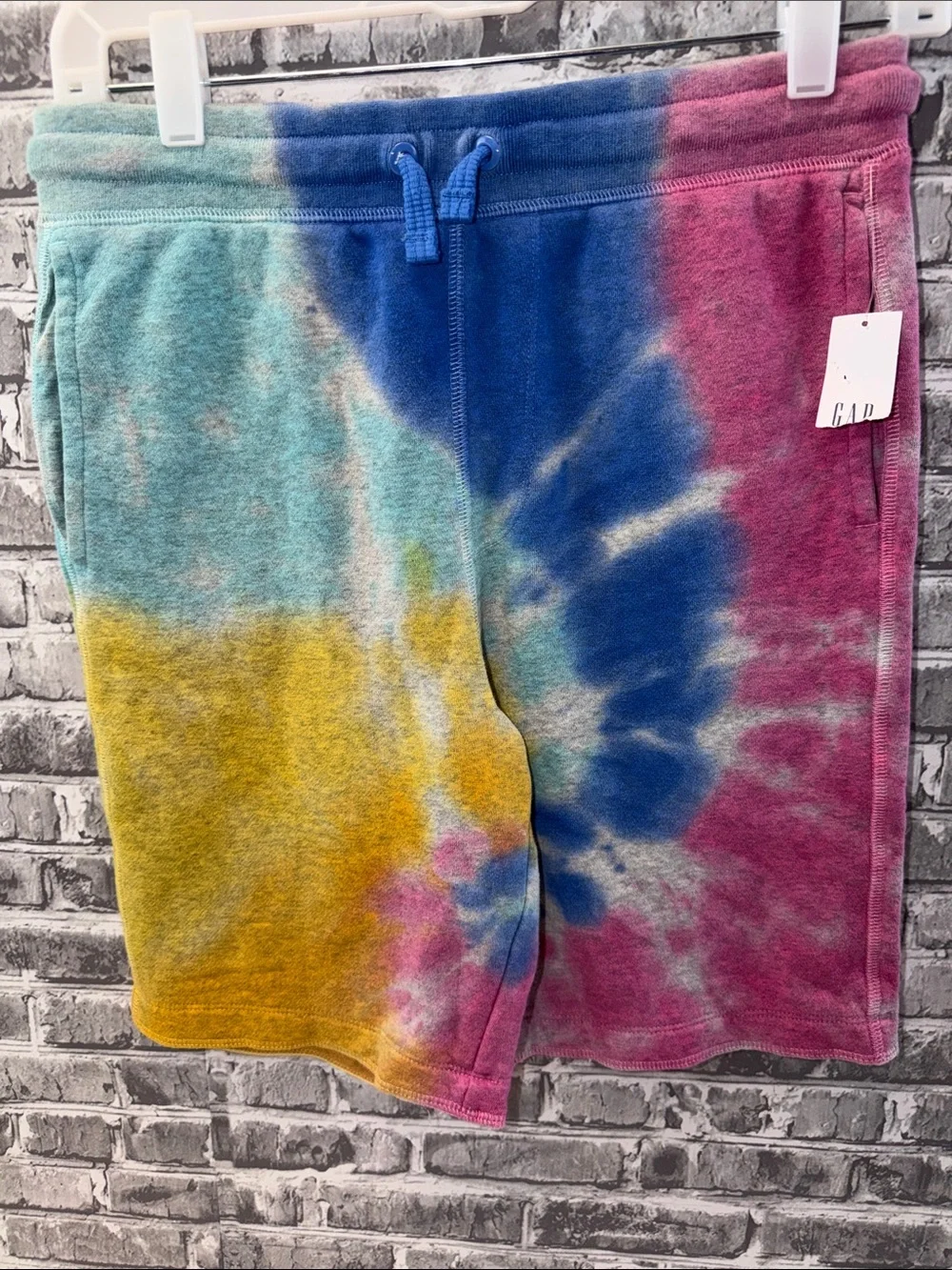 NWT Boys GAP Tie-Dye Terry Shorts in Blue, Pink, Yellow, Teal
